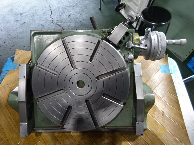 日研工作所 NST-300HP ロータリー の画像 5枚目