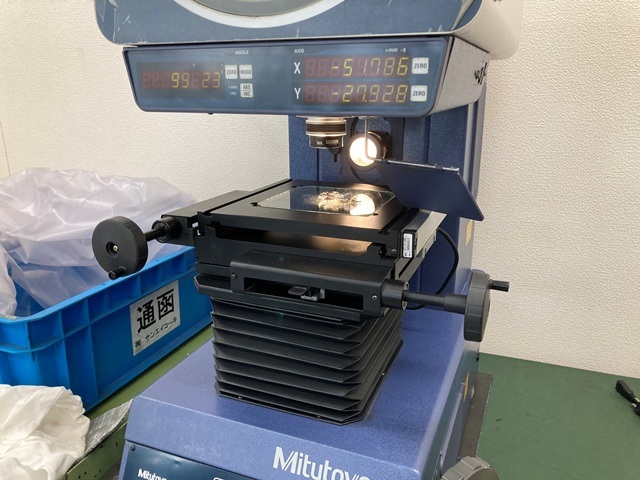 ミツトヨ PJ-A3000 投影機 の画像 4枚目