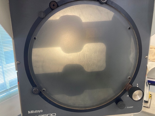 ミツトヨ PJ-2500 投影機 の画像 10枚目