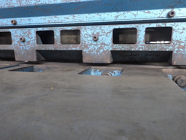 AIZAWA TEKKOSHO A525 Shearing Machine Image 3