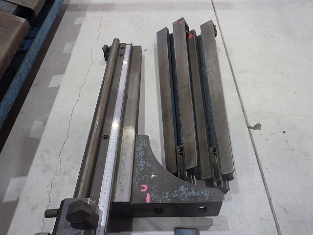 AIZAWA TEKKOSHO A525 Shearing Machine Image 8