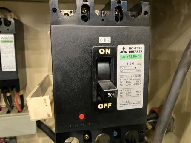 OKK MH-4V 立型フライス盤 の画像 6枚目