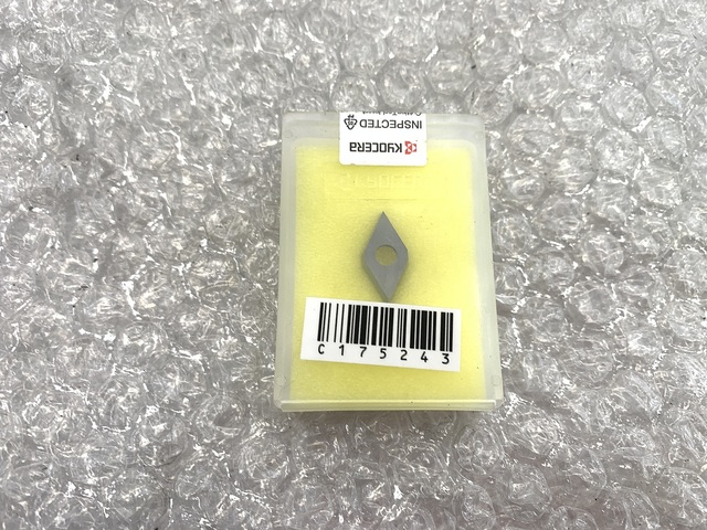 京セラ DCMT11T304-KPD010 インサート・チップ の画像 1枚目