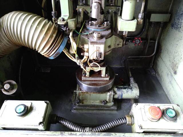 千嶋工業 V-3AR Honing Machine Image 5
