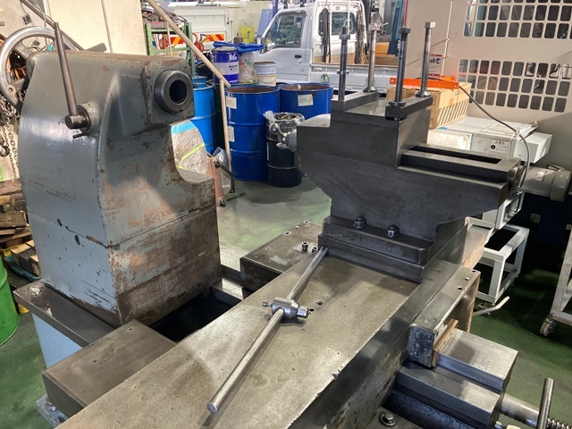 TUDAKOMA TFL1600X1200 Lathe Image 11