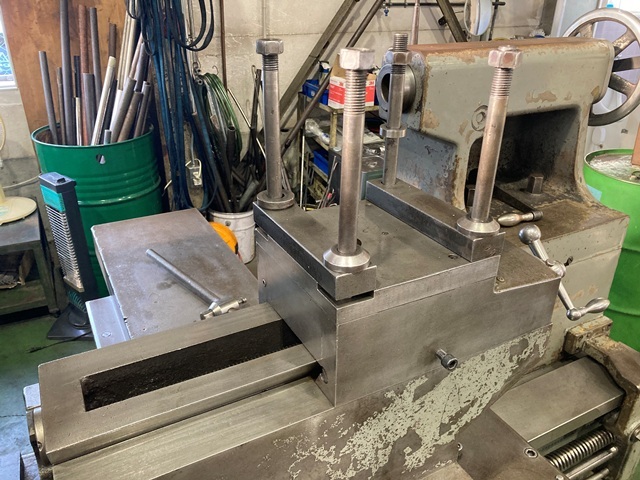 TUDAKOMA TFL1600X1200 Lathe Image 14