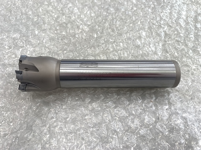 タンガロイ EPD05R032M25.0W06 フライスカッター の画像 1枚目