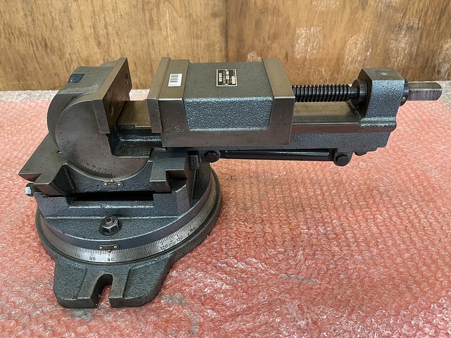 NEWS AV-100 バイス の画像 1枚目