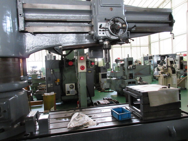 新日本工機（SNK) RHH-25 ラジアルボール盤 の画像 3枚目