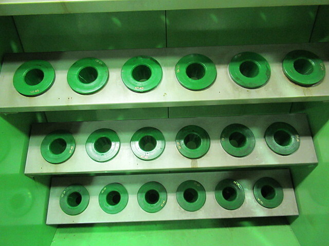 SAKAE BT/NT40 Tool Rack Image 4