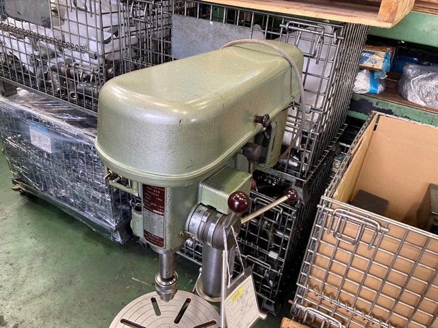 Kitagawa KDT-410 Desktop Drilling Machine Image 1