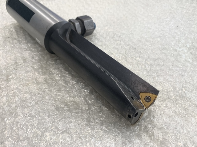 サンドビック R416.1S-0420-20-05-BS50 ドリル の画像 3枚目