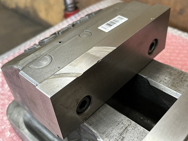 TAKEDA MACHINE TOOLS TK-150HVS Vice Image 3