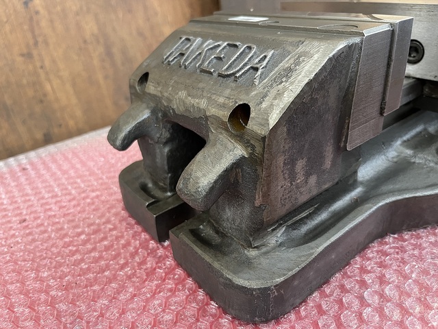 TAKEDA MACHINE TOOLS TK-150HVS Vice Image 5
