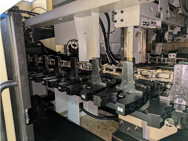 MAKINO V77 Vertical Machining Center Image 6