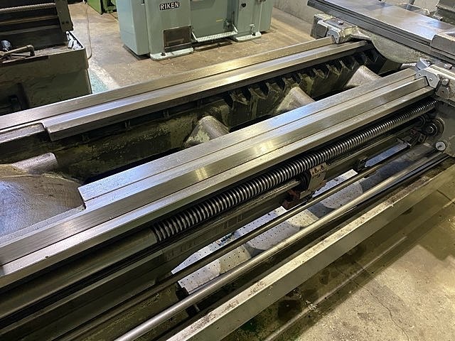 山崎鉄工 REX770×2000 Lathe Image 6