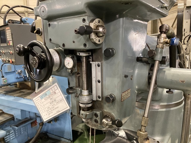 牧野フライス製作所 KVJP-55 立型フライス盤 の画像 6枚目