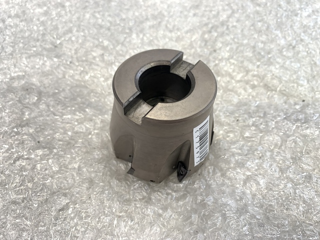 京セラ MEC063R-11-6T-M フライスカッター の画像 1枚目