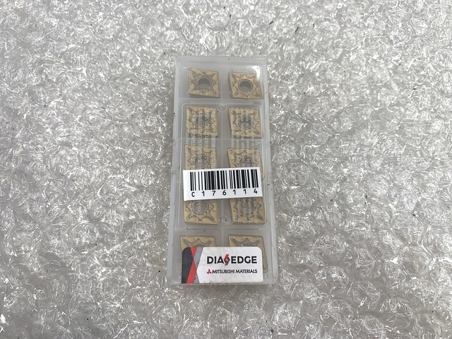三菱マテリアル CNMG120408-MA-US7020 インサート・チップ の画像 1枚目