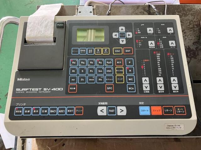 ミツトヨ SV-400 投影機 の画像 3枚目
