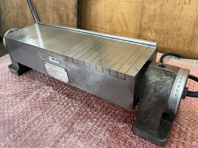 -- 110×380 Magnet Chuck Image 4