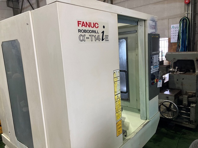 FANUC α-T14iE Vertical Machining Center Image 7