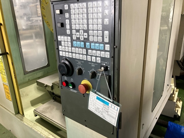 FANUC α-T14iE Vertical Machining Center Image 9