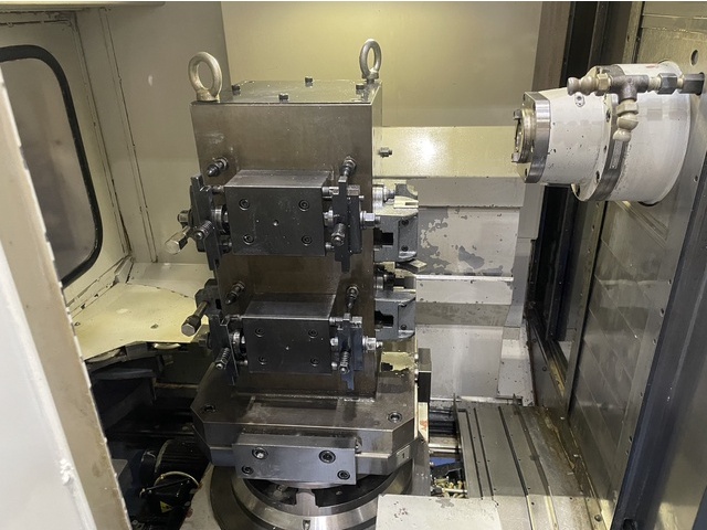 MAZAK HTC-400 Horizontal Machining Center Image 3