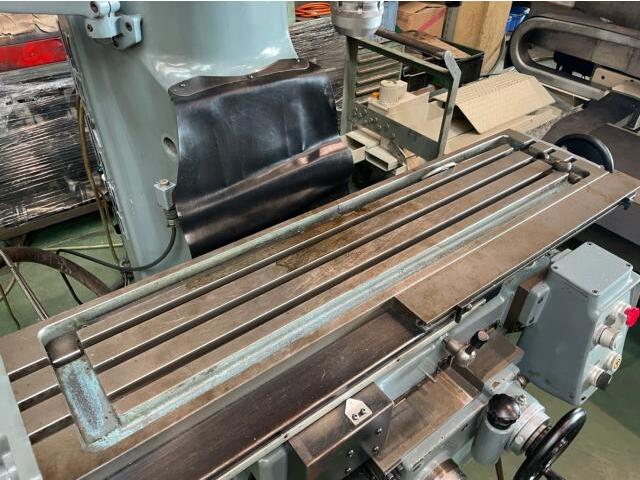 牧野フライス製作所 KSJP-55 立型フライス盤 の画像 7枚目
