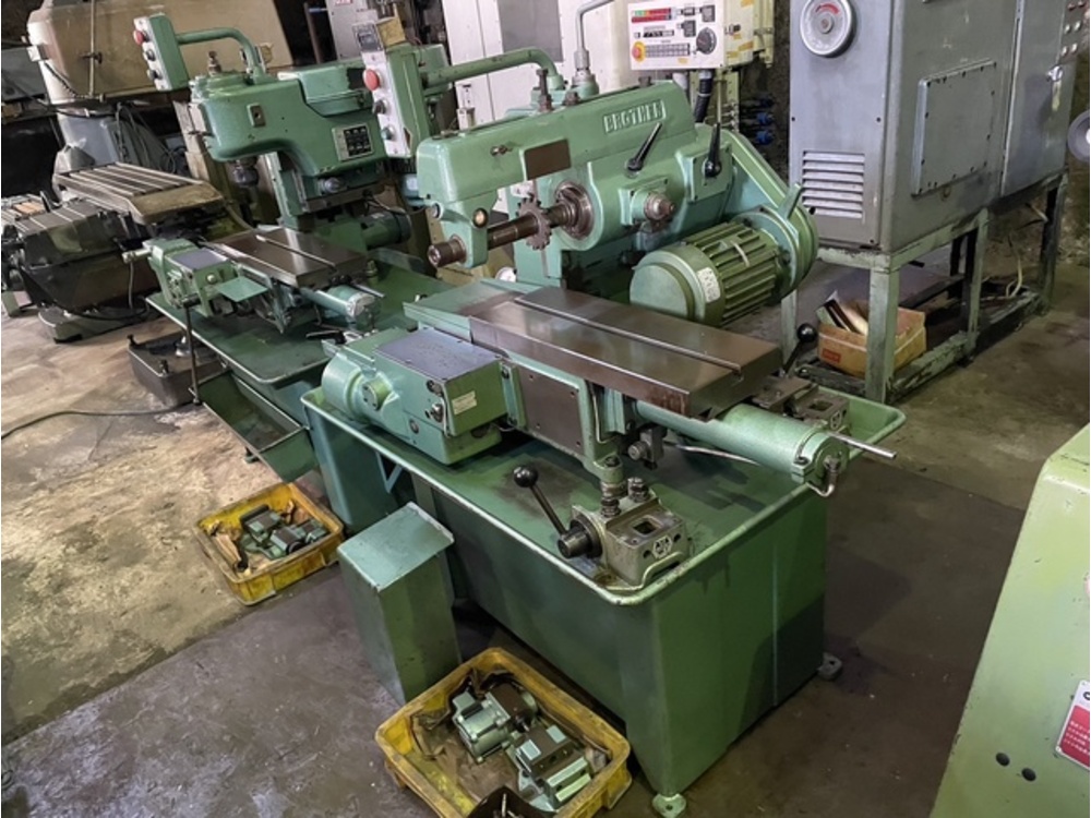 ブラザー工業 AM40-106 Production Milling Machine (vertical/horizontal)