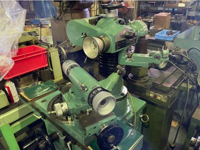 IIDA TEKKOU GE-120S Tool Grinder Image 4