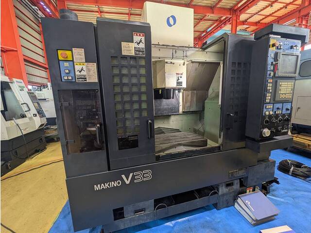 牧野フライス製作所 V33 立型マシニングセンタ の画像 1枚目