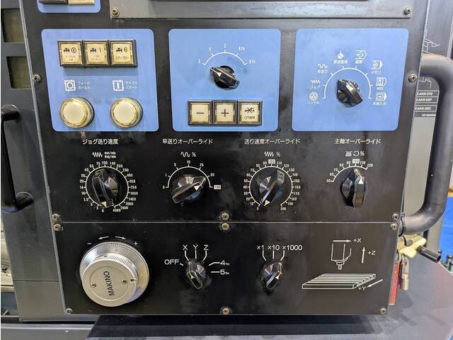 牧野フライス製作所 V33 立型マシニングセンタ の画像 11枚目