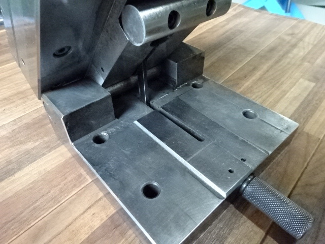 日本オートマチックマシン MSP150 サインバーチャック の画像 4枚目