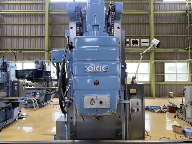 OKK MH-5VJ Vertical Milling Machine Image 3
