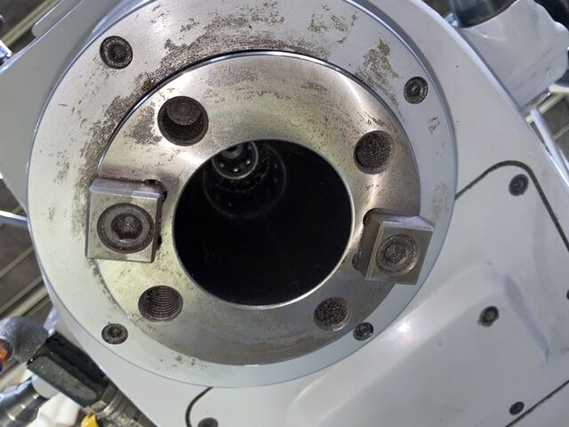 YAMASAKI GIKEN YZ-500WR NC Vertical Milling Machine Image 3