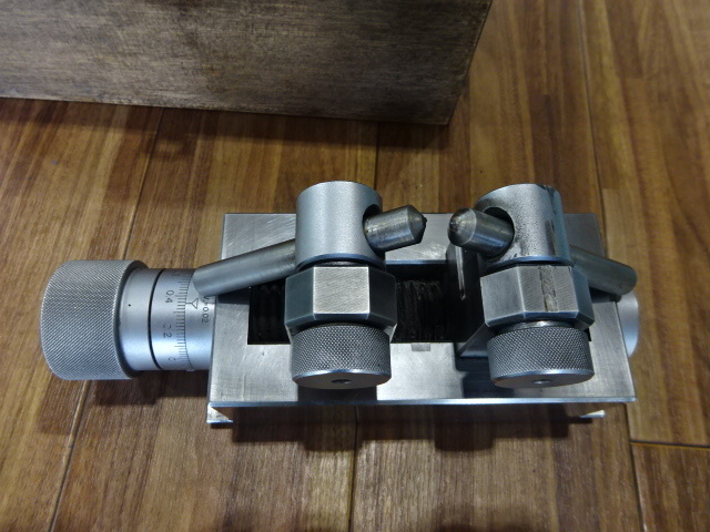 JAPAN AUTOMATIC MACHINE DF30 Dresser Image 3