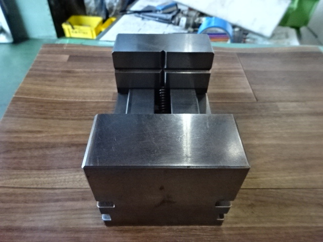 JAPAN AUTOMATIC MACHINE WS120 Vice Image 3
