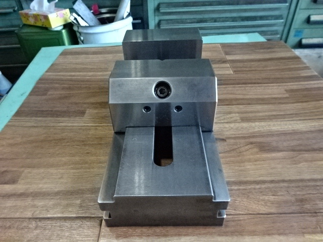 JAPAN AUTOMATIC MACHINE WS120 Vice Image 4