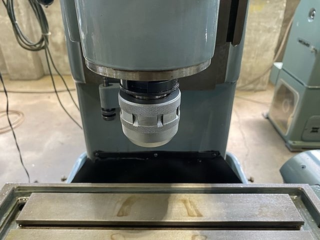 牧野フライス製作所 MHJ-20 立型フライス盤 の画像 4枚目