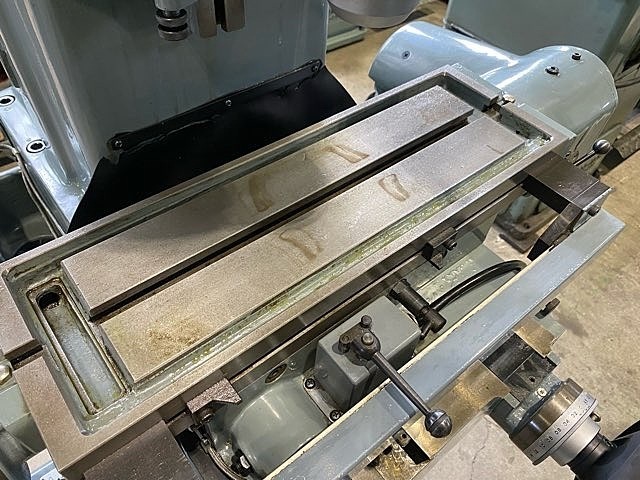 牧野フライス製作所 MHJ-20 立型フライス盤 の画像 5枚目
