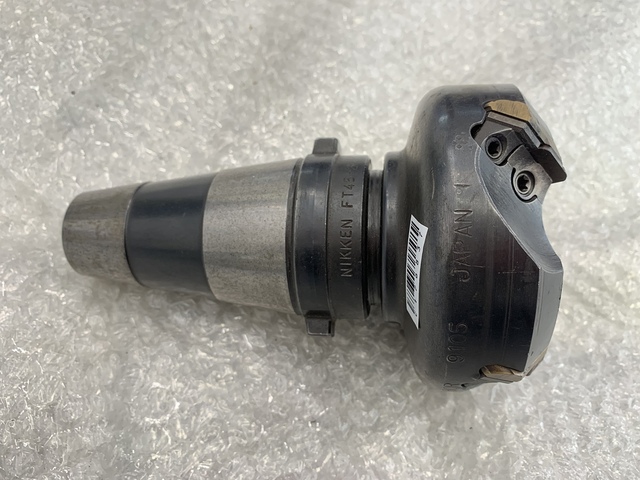 住友電工（イゲタロイ） UF04080R Milling Cutter Image 1
