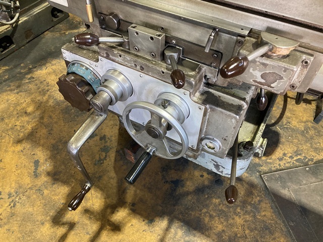 豊和産業 STM-2H 横型フライス盤 の画像 3枚目