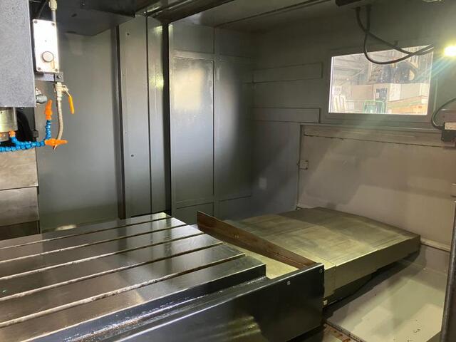 OKK VM76R Vertical Machining Center Image 6