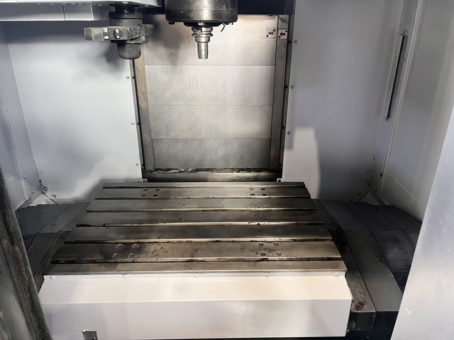 森精機 Dura Vertical 5060 立型マシニングセンタ の画像 3枚目