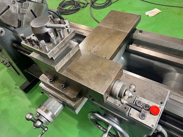 CHUBU KOKI LLA-1500 Lathe Image 4