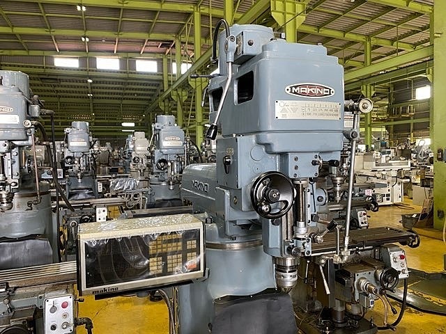 牧野フライス製作所 KSJP-55 立型フライス盤 の画像 2枚目