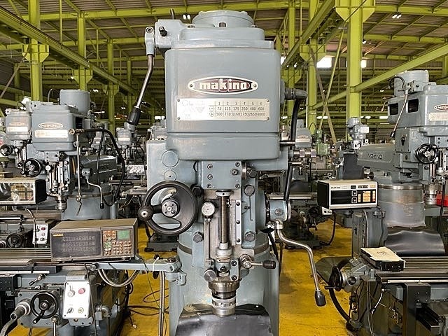 牧野フライス製作所 KSJP-55 立型フライス盤 の画像 3枚目
