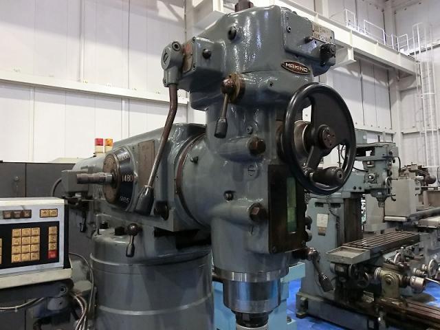 MAKINO 2KGA Vertical Milling Machine Image 5