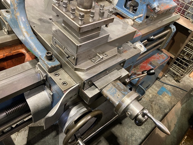 Takisawa Machine Tool TAL460X1000 Lathe Image 3